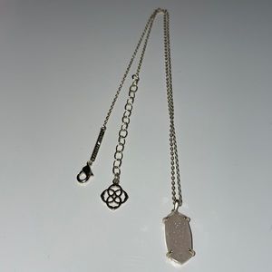Kendra Scott pendant necklace